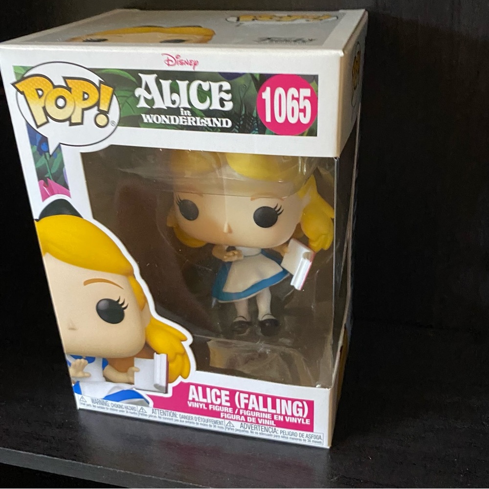Alice in wonderland Alice Falling 1065 Funko pop